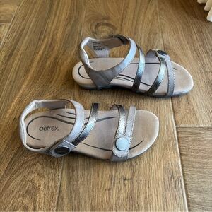 AETREX Women’s Jess Sandal Size 36 / 6-6.5 in Smoke